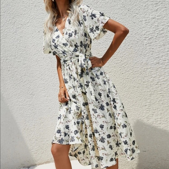 Boho floral flutter sleeve belted A line dress - Picture 11 of 16